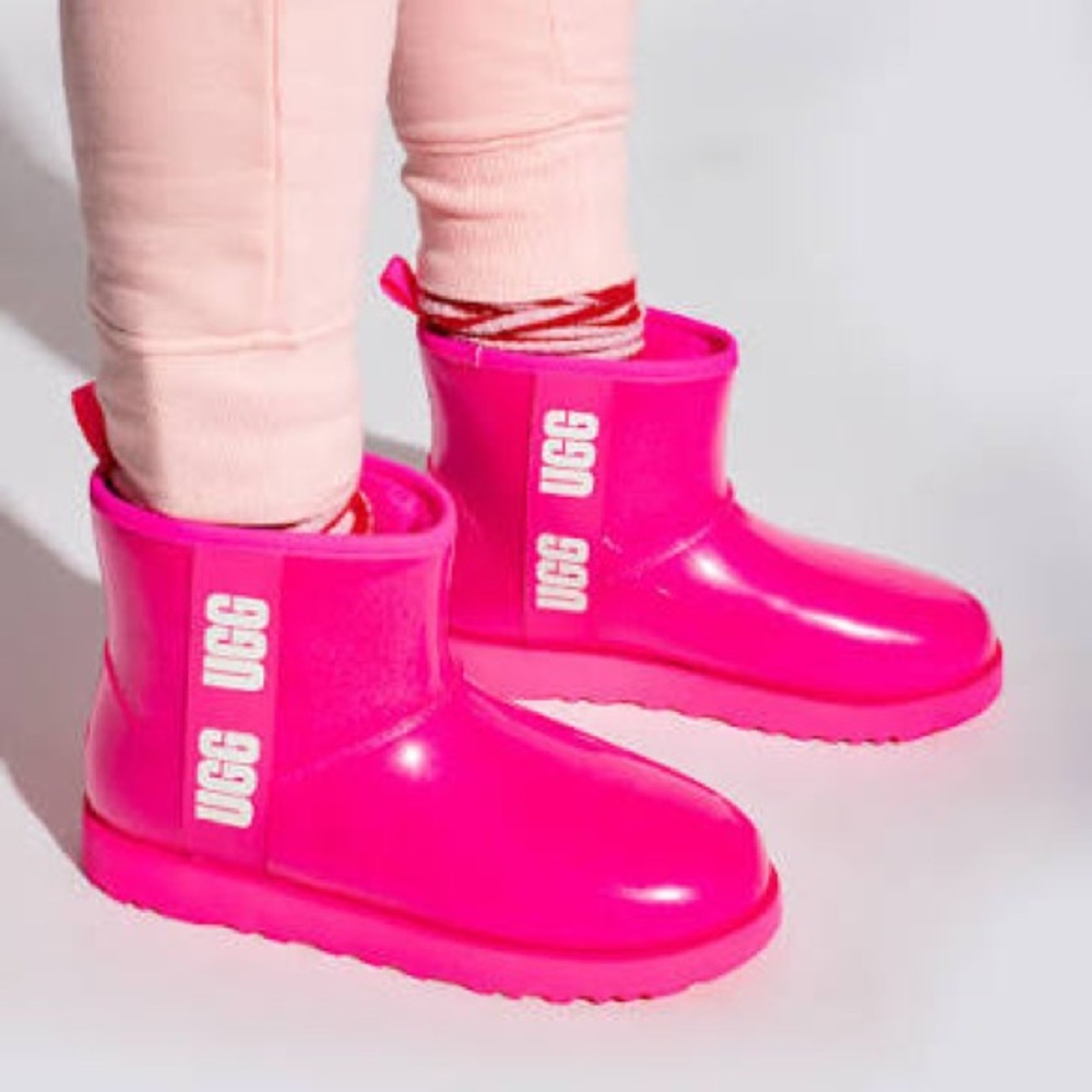ugg classic clear mini boot pink Sz 6